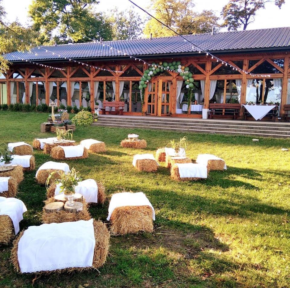 Gosciniec Olecki - Karczma Margrabowa Ferienpark Olecko